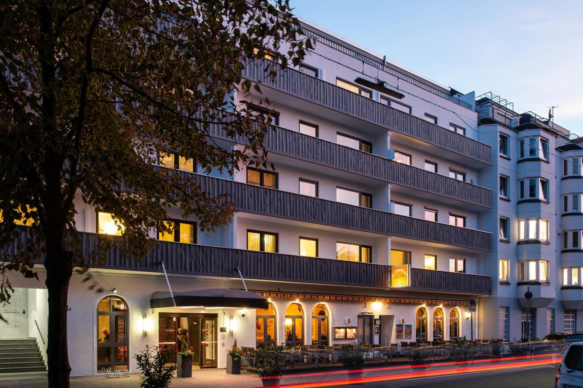 Saar City Hotel Saarbrücken Exteriör bild